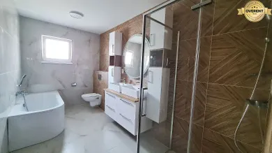 Na predaj 4-izbový dom, 130 m², Nový Svet