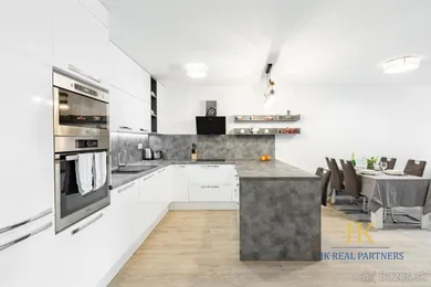 Byty na prenájom 3-izbový, Bratislava-Petržalka · €990