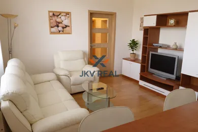 Na predaj 3-izbový byt, 64 m², Bratislava-Podunajské Biskupice