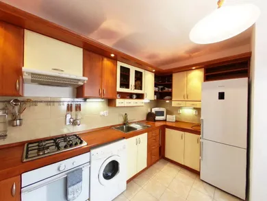 Byty na prenájom 3-izbový, Poprad · €650
