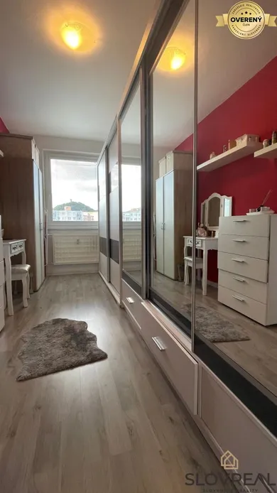 Na predaj 4-izbový byt, 84 m², Žiar nad Hronom, Hviezdoslavova
