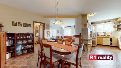 Na predaj 6-izbový dom, 192 m², Ratnovce