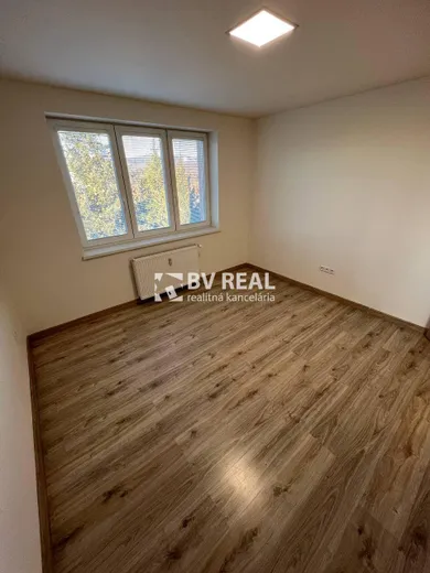 Na predaj byt v Handlová · €85 990 · Dokončené