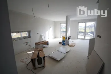 Na predaj 4-izbový dom, 122 m², Martin, Tomčányiovská