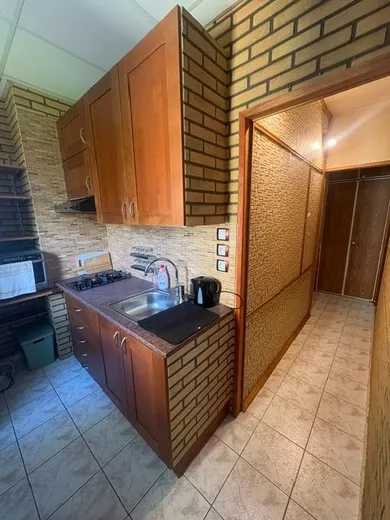 Na prenájom 1-izbový byt, 40 m², Bratislava-Dúbravka, Repašského