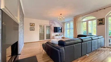 Na predaj 5-izbový dom, 180 m², Hrubý Šúr, Senecká