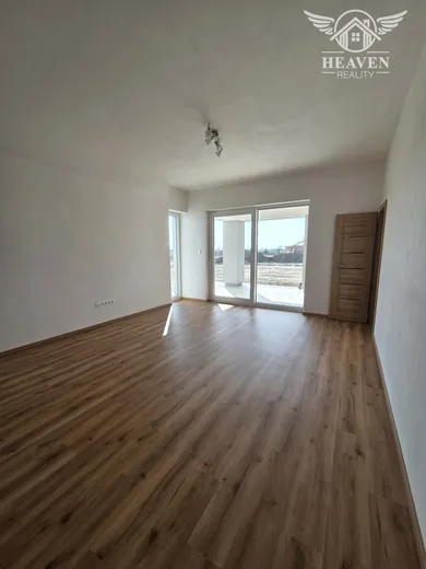 Domy na sprzedaż, Kolárovo · €250 000