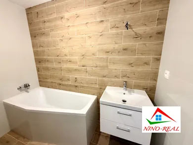 Na predaj 2-izbový byt, 53 m², Bratislava-Ružinov, Hanácka