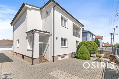 Дома на продажу, 6-комнатные, Rovinka · €519 900
