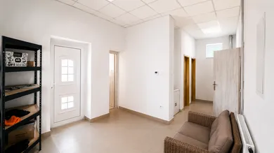 Na predaj objekt, 110 m², Želiezovce