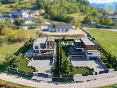 Pozemky na predaj, Považská Bystrica · €76 310