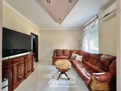 Apartments for sale, 3-room in Nové Zámky · €143,000