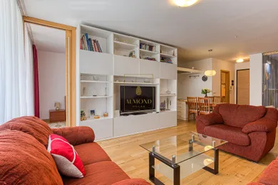 Na predaj 3-izbový byt, 76 m²