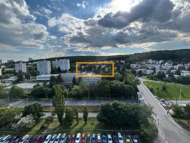Na predaj byt v Bratislava-Karlova Ves · €259 000 · Čiastočná rekonštrukcia