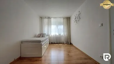 Na predaj 3-izbový byt, 68 m², Trenčín, Švermova
