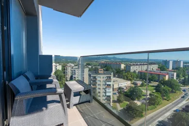 Na predaj 3-izbový byt, 132 m², Dubnica nad Váhom