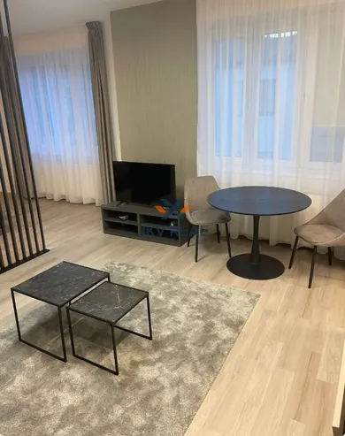 Na prenájom 2-izbový byt, 45 m², Košice-Staré Mesto, Baštová