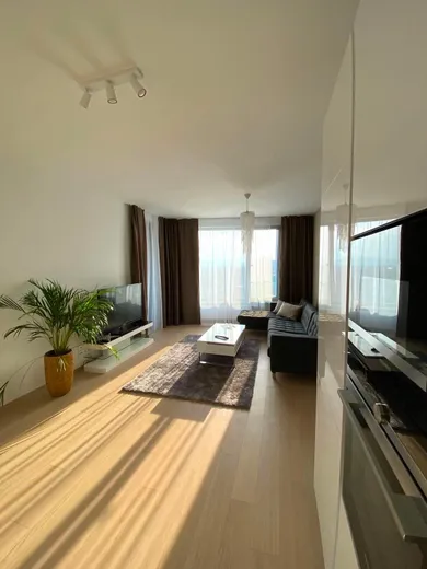 Mieszkania na wynajem, 2-pokojowe, Bratislava-Staré Mesto · €1100