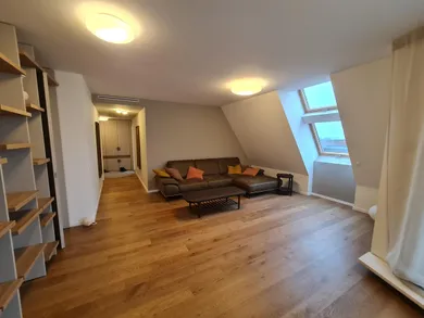 Mieszkania na wynajem, 4-pokojowe, Bratislava-Staré Mesto · €4000