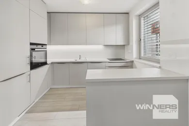 Квартири в оренду, 2-кімнатні, Piešťany · €650