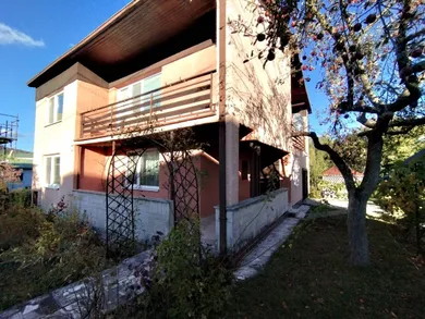 Na predaj dom, 220 m², Humenné