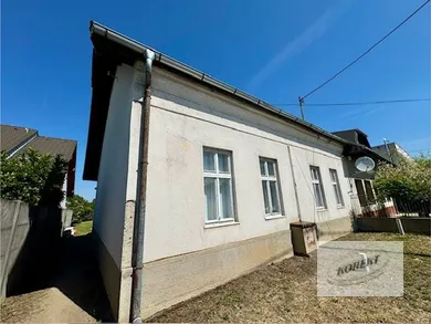 Domy na sprzedaż, 3-pokojowe, Nové Zámky · €149 900