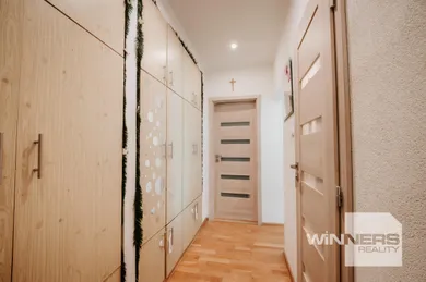 Na predaj 2-izbový byt, 56 m², Stropkov, Hlavná