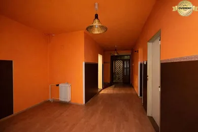Na predaj 4-izbový dom, 287 m², Kolárovo, Antona Bernoláka