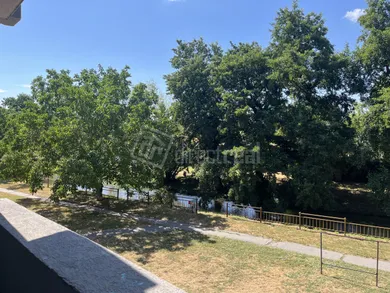 Mieszkania na sprzedaż, 2-pokojowe, Šurany · €139 900