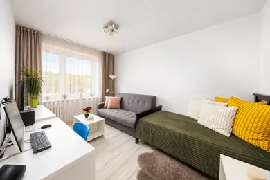 Na predaj 2-izbový byt, 77 m², Bratislava-Karlova Ves, Pod Rovnicami