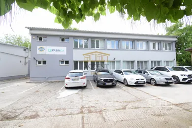 Lokale komercyjne na wynajem, Bratislava-Ružinov · €2322