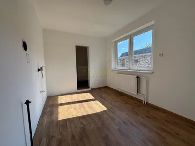 Na predaj 3-izbový dom, 190 m², Piešťany, Kuzmányho