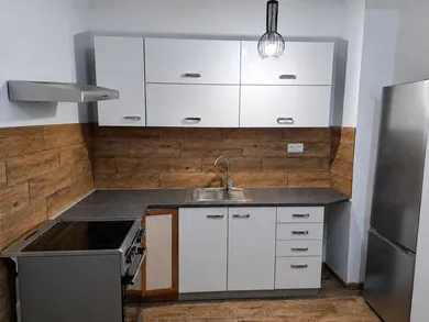 Domy na predaj 9-izbový, Banská Bystrica · €569 000