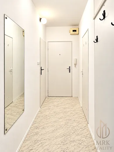 Na predaj 2-izbový byt, 68 m², Bratislava-Petržalka, Vilová