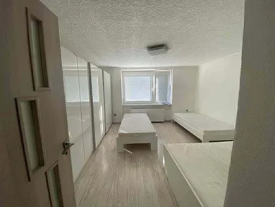 Na predaj 2-izbový byt, 64 m², Tlmače, Školská