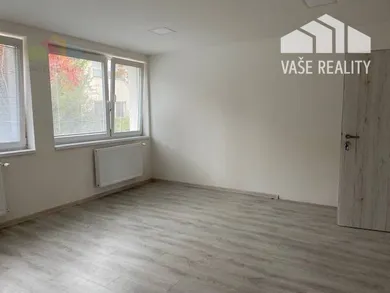 Na prenájom objekt, 52 m², Povazska Bystrica