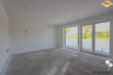 Mieszkania na sprzedaż, 2-pokojowe, Banka · €167 990