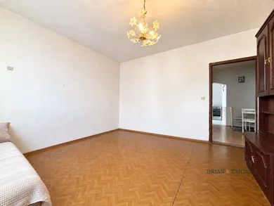 Na predaj 3-izbový byt, 64 m², Bratislava-Petržalka, Gercenova