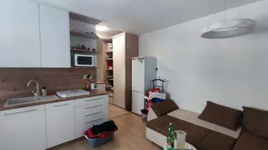 Byty na prenájom 2-izbový, Zvolen · €550
