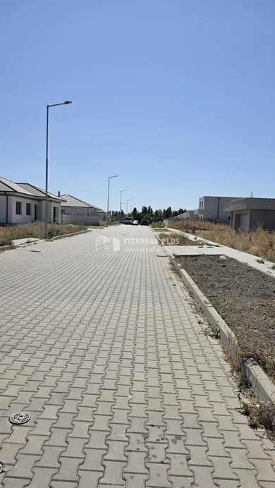 Na predaj 3-izbový dom, 75 m², Dvory nad Žitavou, 4. Nový Svet