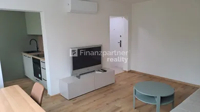 Mieszkania na wynajem, 3-pokojowe, Košice-Západ · €1050
