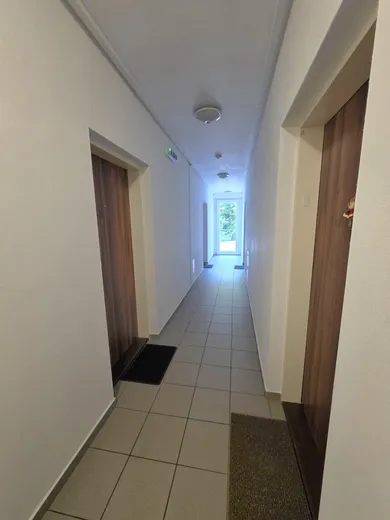Na predaj 1-izbový byt, 26 m², Pezinok, Tehelná