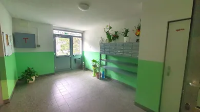 Na prenájom byt v Bratislava-Ružinov · €395 · Čiastočná rekonštrukcia