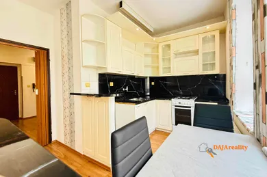 Byty na prenájom 1-izbový, Šaľa · €450