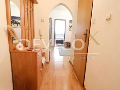 Na predaj 3-izbový byt, 68 m², Pezinok, Puškinova