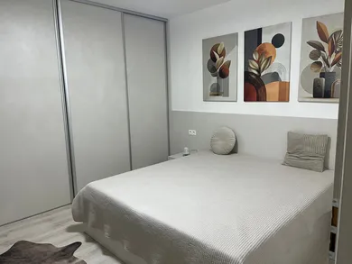 Byty na prenájom 3-izbový, Trenčín · €880