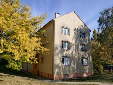 Na predaj 2-izbový byt, 53 m², Bratislava-Rača, Hubeného