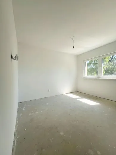 Na predaj 4-izbový dom, 95 m², Marcelová, Cesta pod Lesom