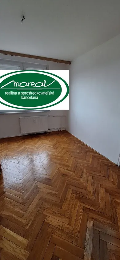 Квартири в оренду, 1-кімнатні, Nové Zámky · €390