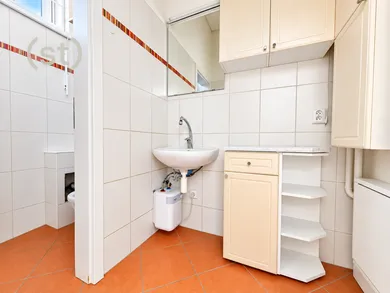 Na prenájom komerčné, 80 m², Topoľčany, Sv. Cyrila A Sv. Metóda
